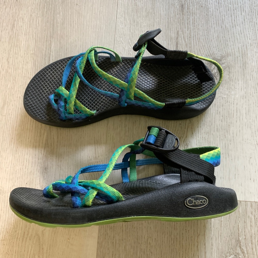 Chaco Z2 Yampa Sandals Womens 9 Blue Green‎ Yellow Strappy Toe Loop Vibram Sole